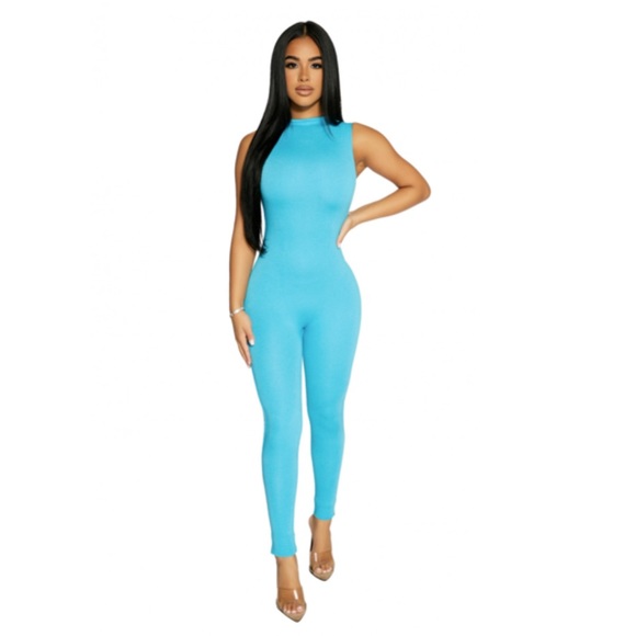 New naked wardrobe sleeveless turquoise jumpsuit - Picture 2 of 6